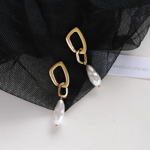 Fashion Jewelry Elegant Temperament Simulated Pearl Drop Dangle Earrings For Women Wedding Gifts.