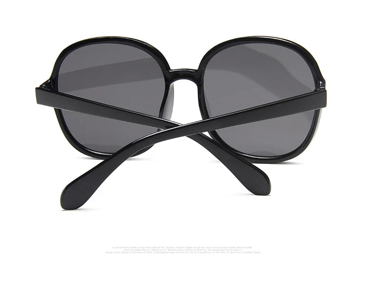 Stylish Oversized Round Gradient Sunglasses for Women - UV400 Protection - Trendy Fashion Accessory 2020.