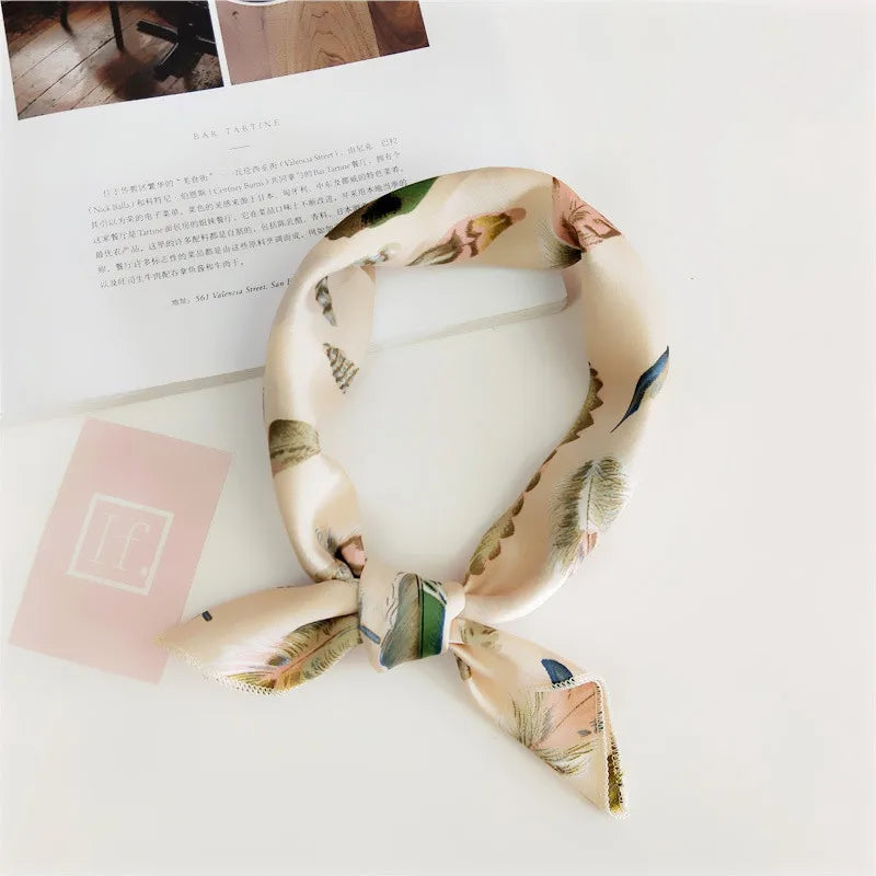 Luxury Satin Animal Print Hair Scarf for Women - Small Square Neck Ring Scarf - Winter Fashion Neckerchief 2020.