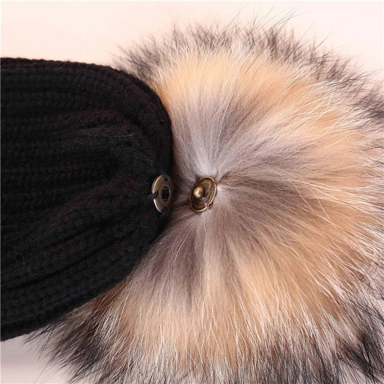 Luxurious DIY Natural Fox & Raccoon Fur Pompoms for Fashion Accessories - Perfect for Hats, Bags, Shoes, and Scarves