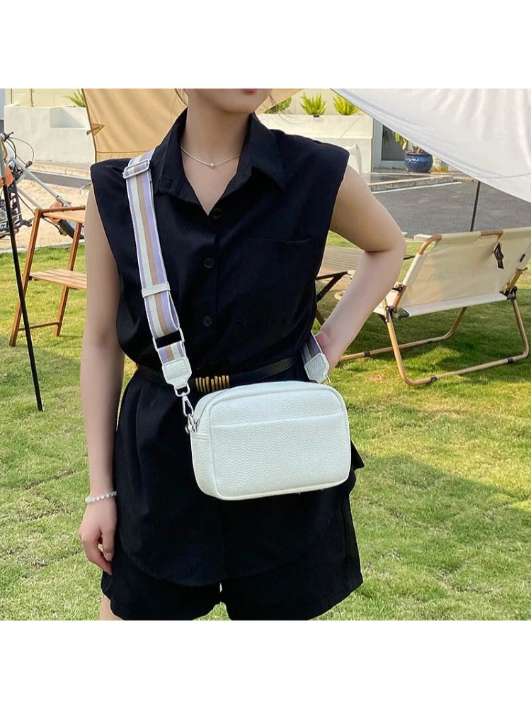 Cross Border Hot Selling Women's Bags For Spring And Summer 2024, New Small Square Bags With Wide Shoulder Straps, Single Should.