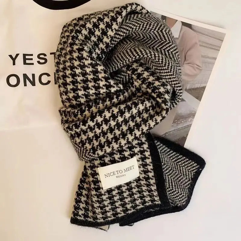 Vintage Korean Checkered Striped Scarf for Women - Thickened Warm Shawl for Autumn-Winter.