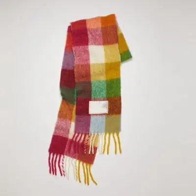 Elegant Women's Cashmere Plaid Scarf - Winter Warm Pashmina Shawl with Tassels, Thick Wrap for Outdoor Style.