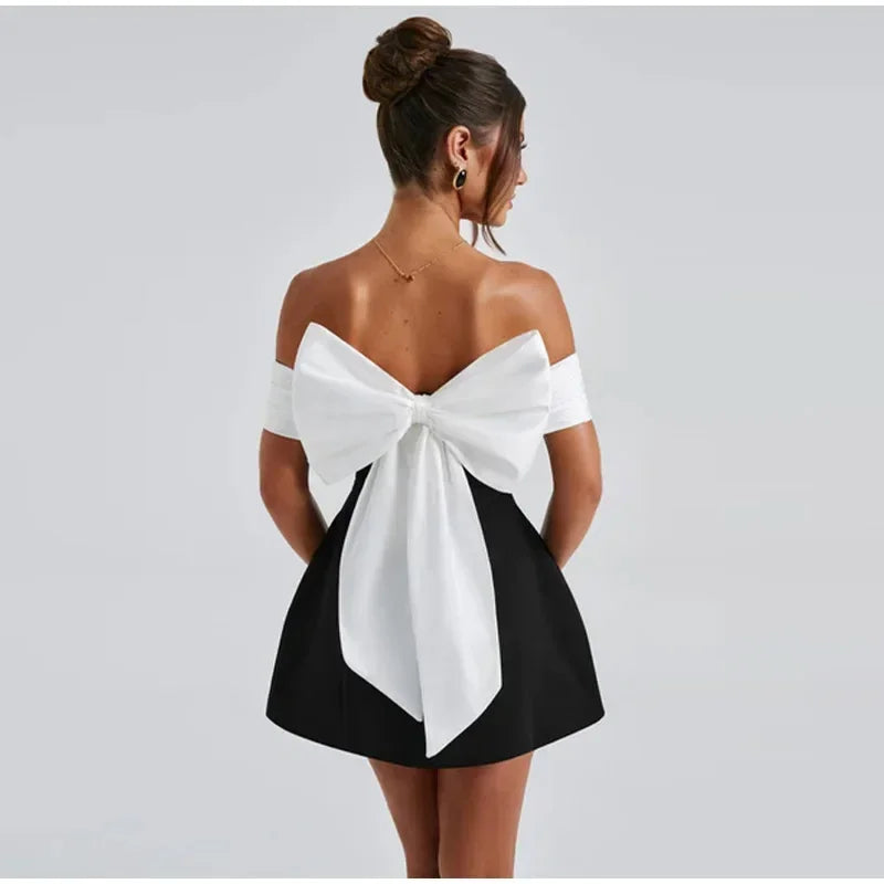 2024 Back Big Bow Decoration Mini Dress Fashion Off Shoulder High Waist Sleeveless Backless Dresses Autumnm New Party Gowns.