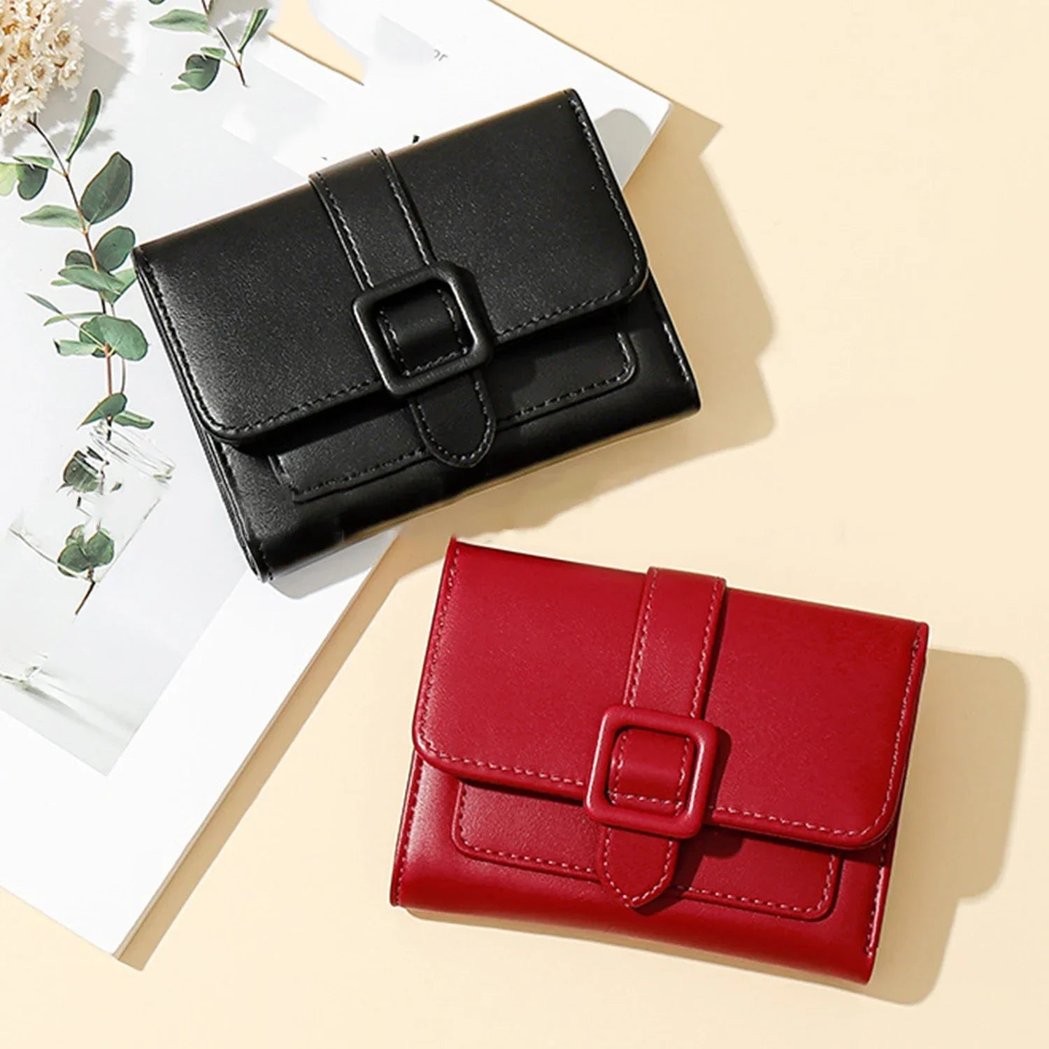 Candy Color Small Wallets PU Leather Coin Pures Ladies Card Holder Mini New Design Standard Short Purses for Women Solid Purses.