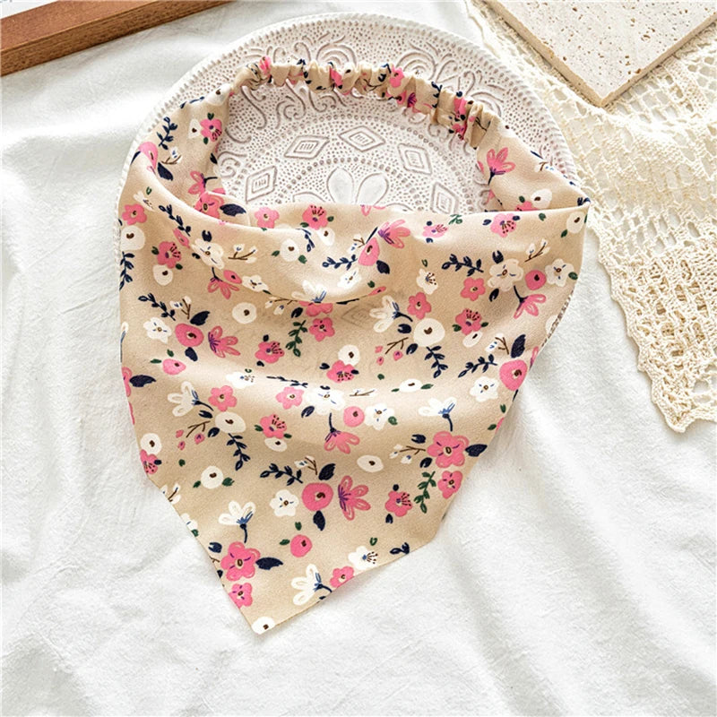 Floral Triangle Head Wrap Bandana for Women - Elastic Hair Accessories for Spring and Summer.