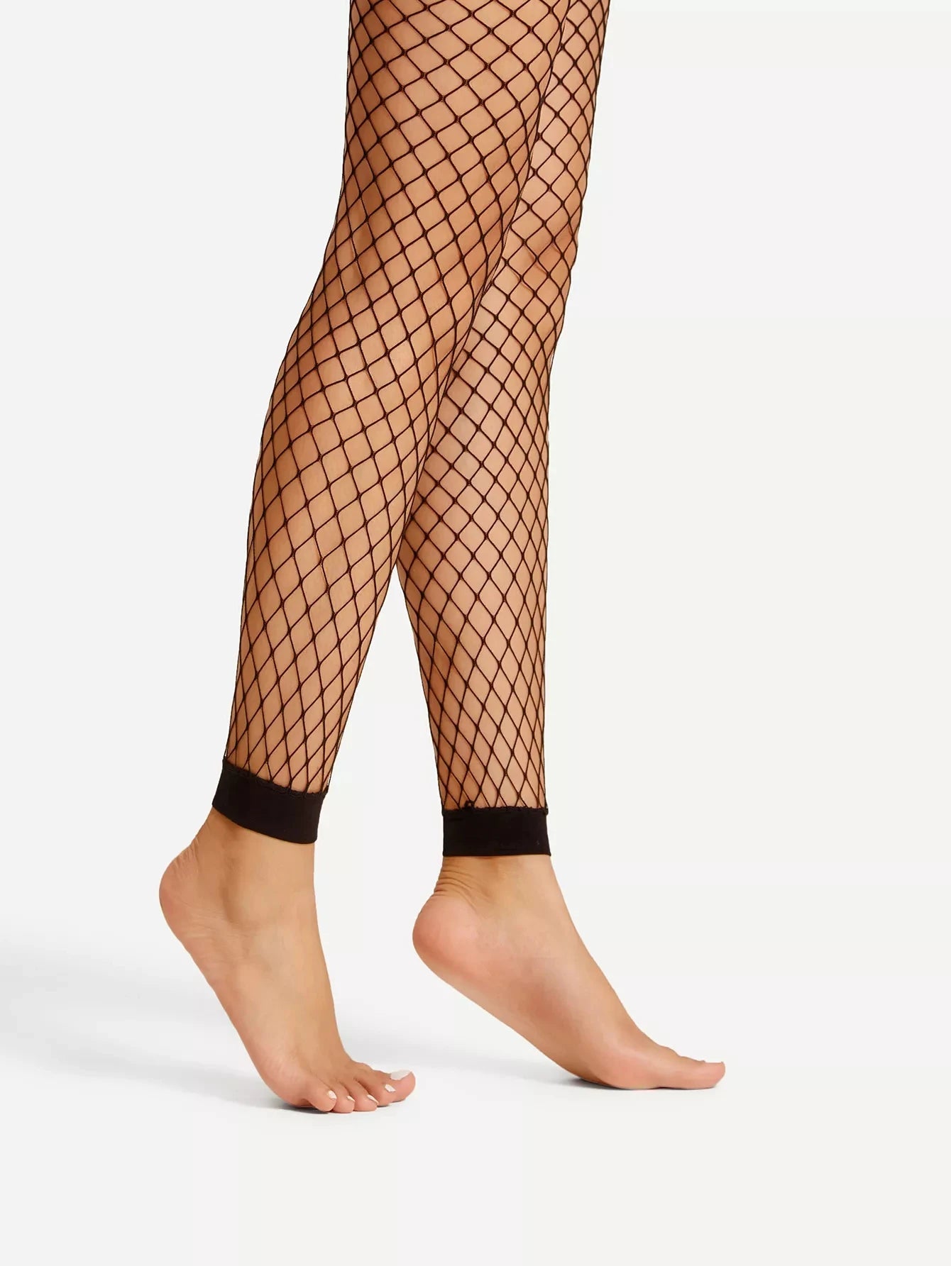 Chic Nine-Point Mesh Socks for Effortless Summer Style.