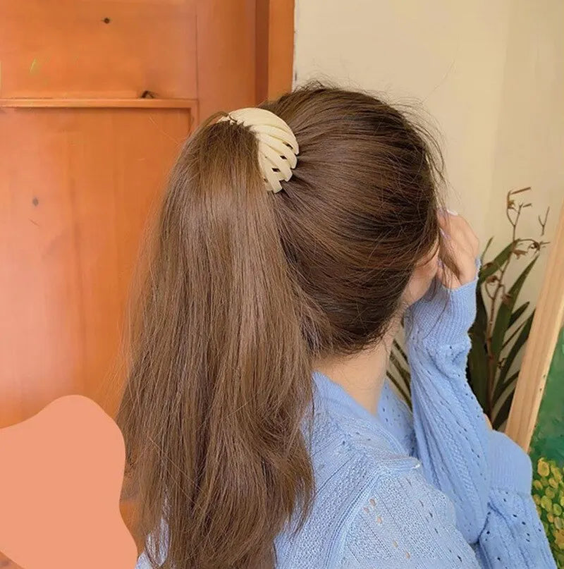 Minimalist Plastic Hair Claw Bun Holder - Stylish Hair Accessories for Women and Girls.