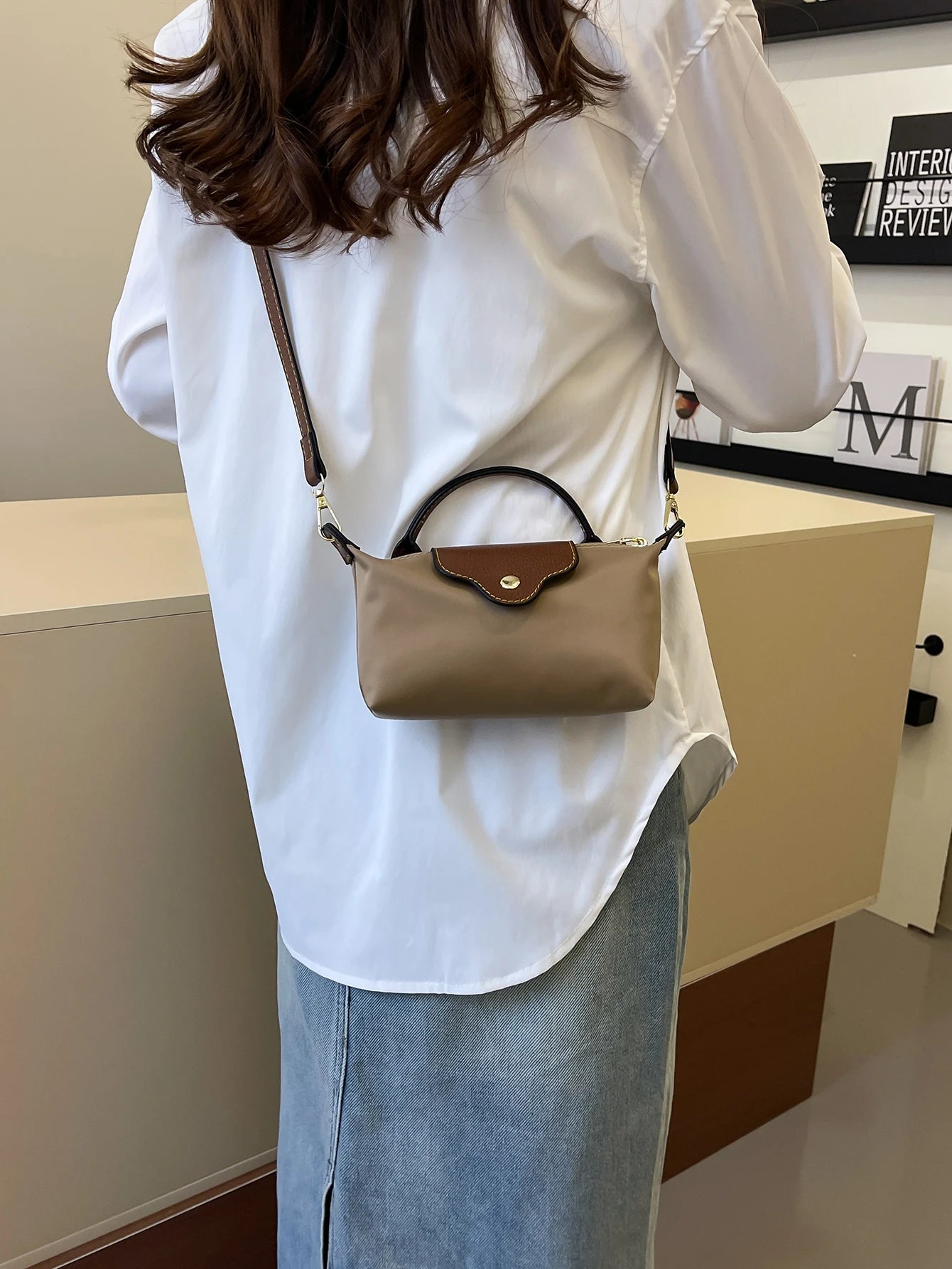 Elegant style with solid color adjustable mini tote bag, gift bag perfect for party, Ball, dinner/banquet, with party dress