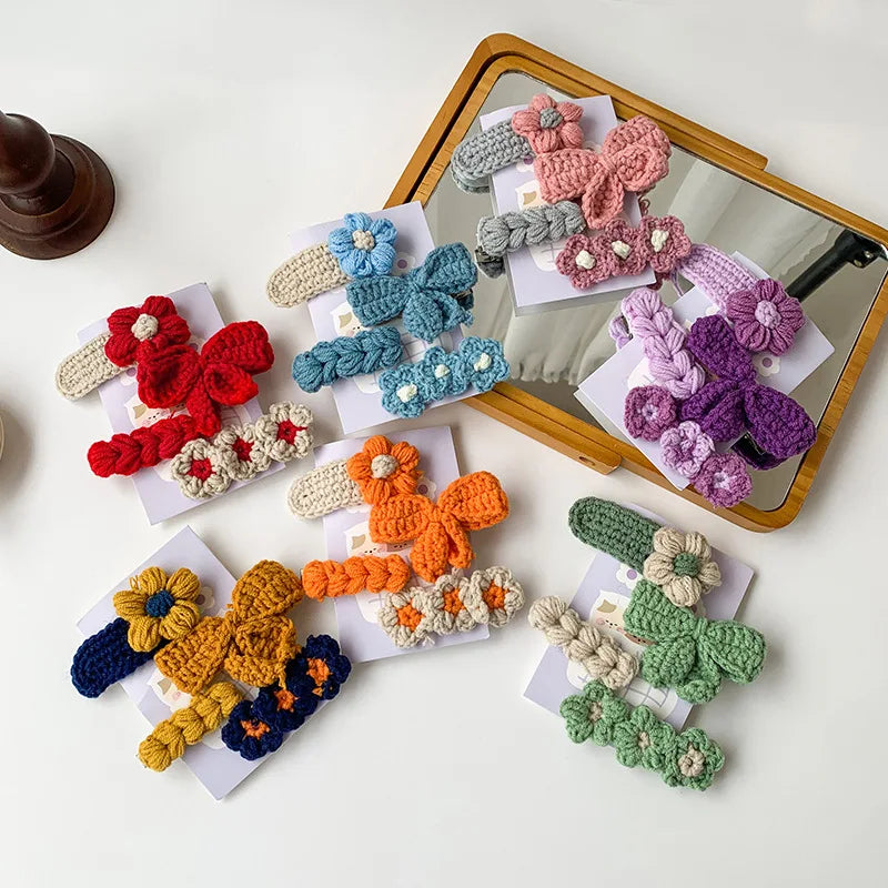 Handcrafted Woolen Knitted Bow Hairpins for Girls - Cute Floral BB Clip Barrettes for Autumn and Winter Hair Accessories.