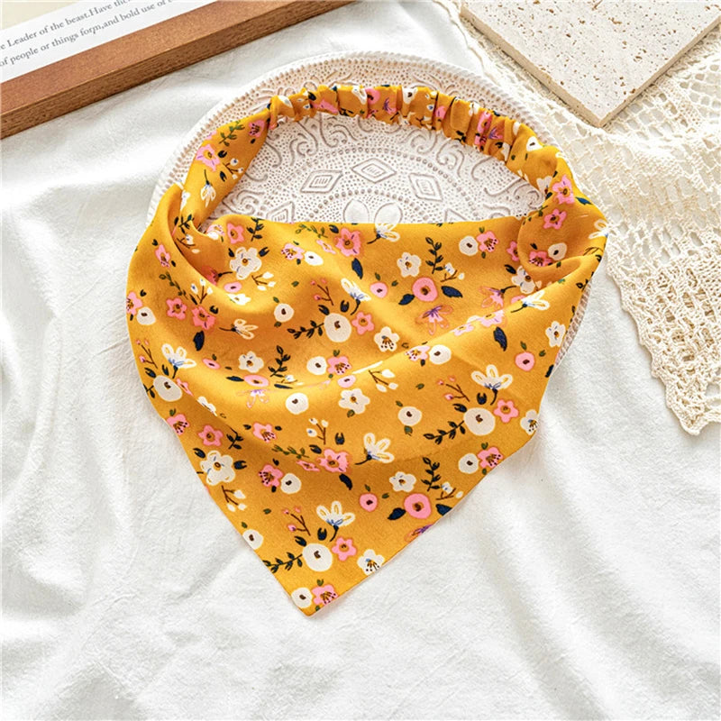 Floral Triangle Head Wrap Bandana for Women - Elastic Hair Accessories for Spring and Summer.