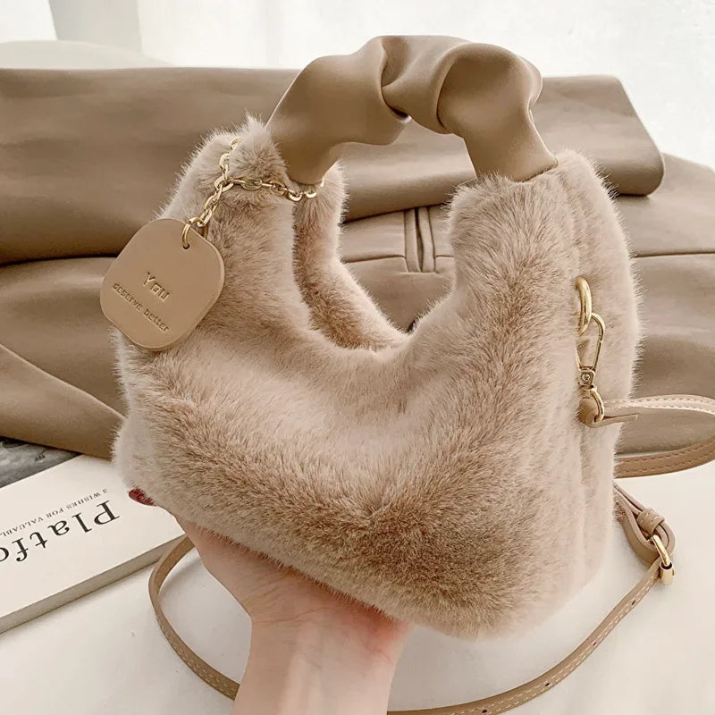 Plush Handbag Women'S New Eco-Friendly Fur Furry Mini Handbag Korean Fashion Plush Crossbody Bag Square Bag.