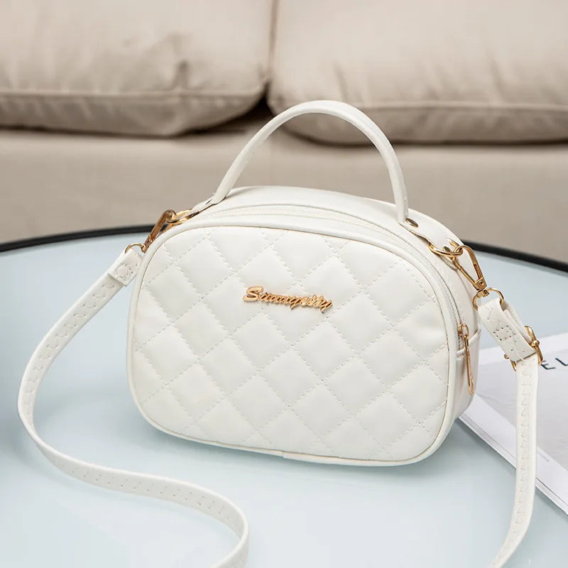 2023 New Elegant Rhombus Shell Bag Fashion Simple Embroidered Shoulder Messenger Bag Handbag.