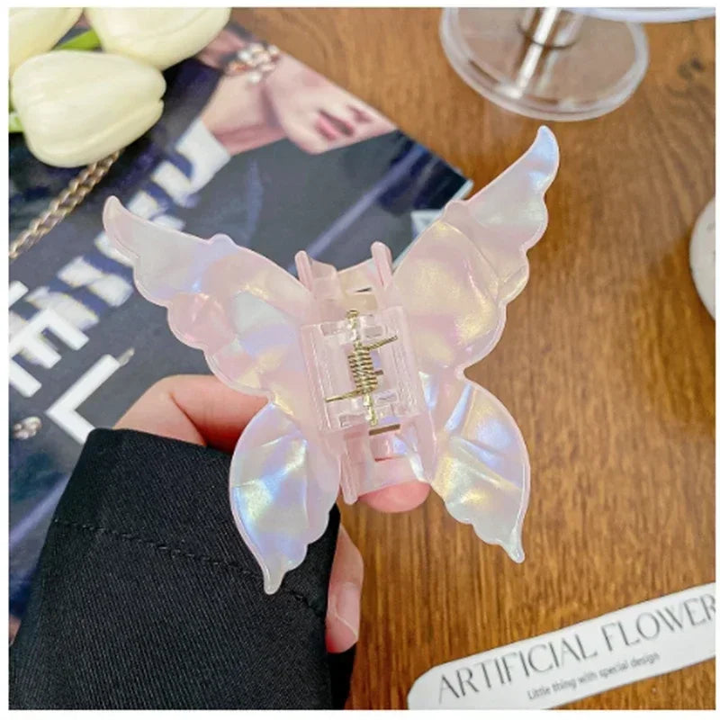 Chic French-Inspired Mermaid Butterfly Hair Claw Clip for Women - Stylish Imitation Vinegar Design.