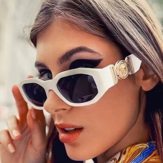 Vintage-Inspired UV400 Square Sunglasses for Women - Stylish Small Rectangle Eyewear.