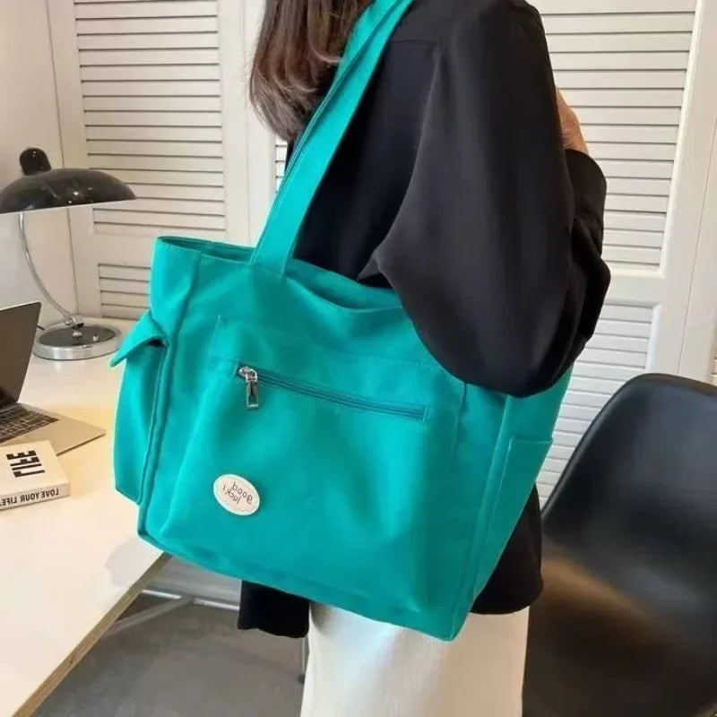 Women's Fashion Shoulder Bag Class Large Capacity Student Tote Bag 2024 New Canvas Commuter Handbag Women Bag.