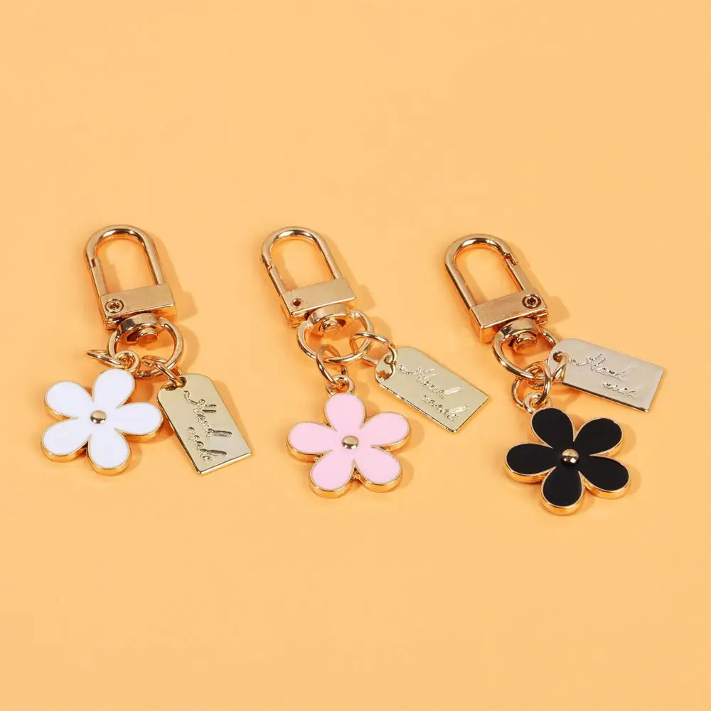 Gift Decoration Women Charm Pendant for Purse Bag Charm Keyring Flower Key Chain Keychains.