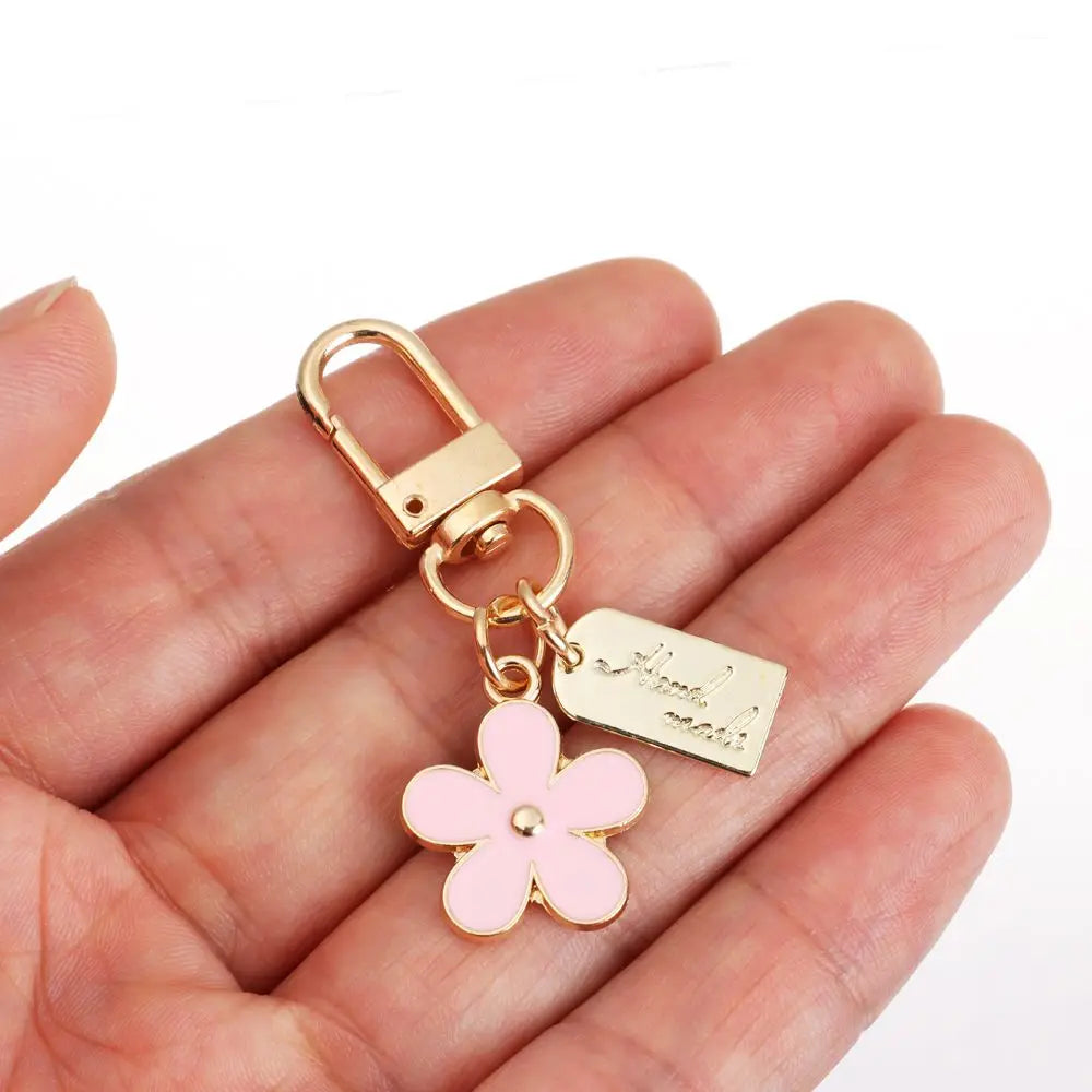 Gift Decoration Women Charm Pendant for Purse Bag Charm Keyring Flower Key Chain Keychains.