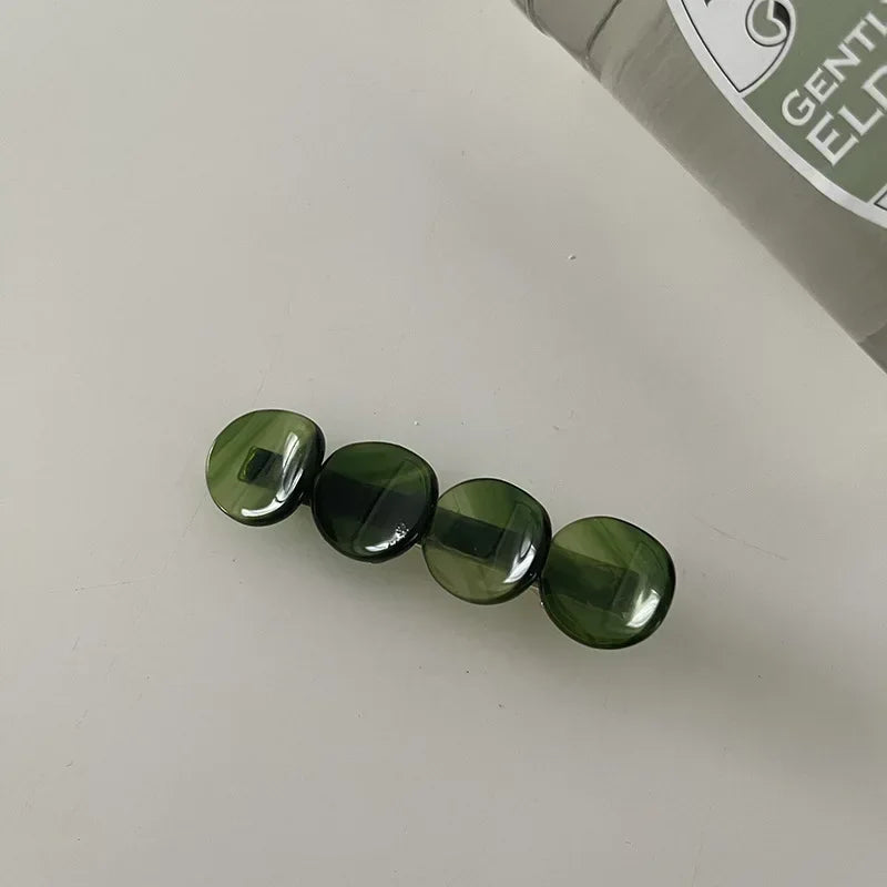 Elegant Green Twill Acetate Hair Claw Clip for Women – Retro Geometric Design Headwear.