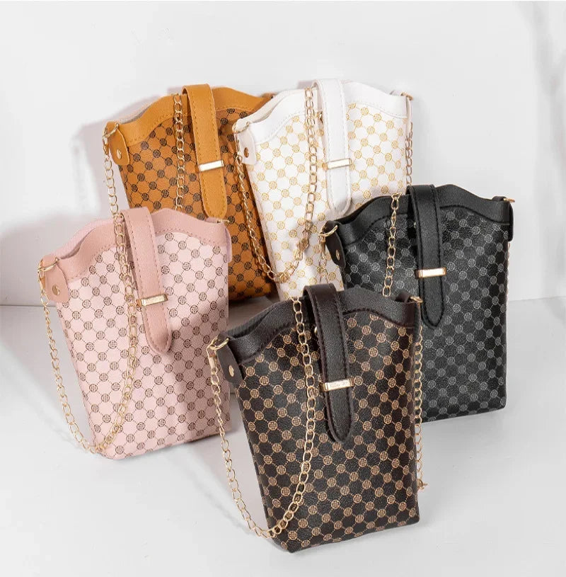 Fashionable Ladies Phone Bag Chain Strap Crossbody Bag Coin Purse Trendy Simple Style Vertical Square Shape Small Size Mobile.