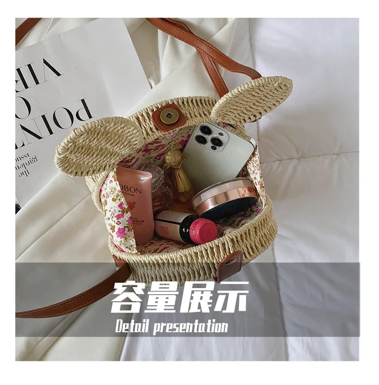 Disney 2023New Ladies Designer Straw Fancy Bag Cute Handbag Rattan Travel Leisure Vacation Small Round Beach Mickey Shoulder Bag.