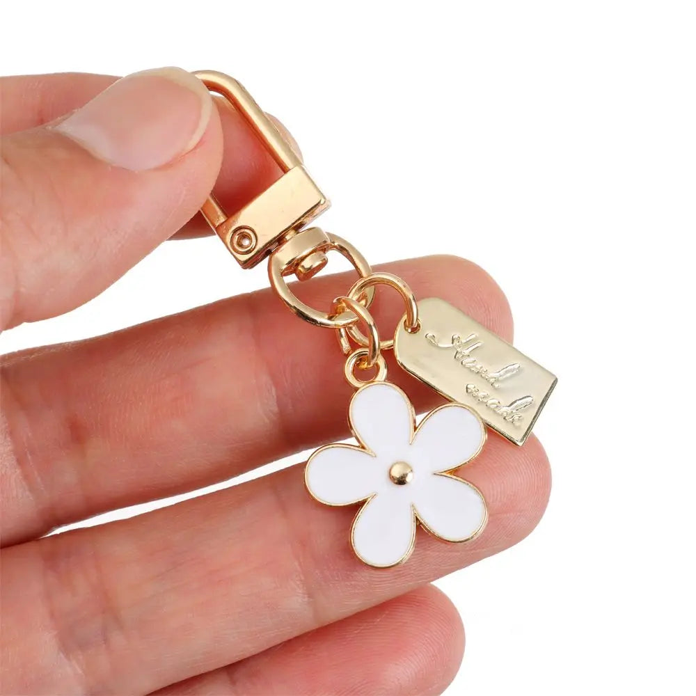 Gift Decoration Women Charm Pendant for Purse Bag Charm Keyring Flower Key Chain Keychains.