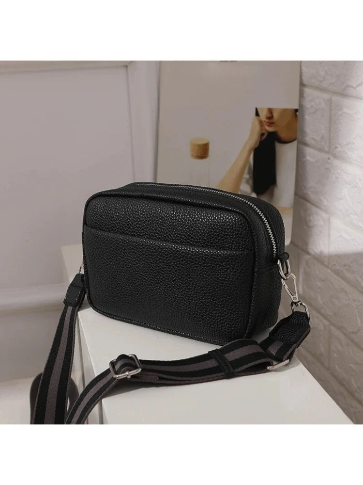 Cross Border Hot Selling Women's Bags For Spring And Summer 2024, New Small Square Bags With Wide Shoulder Straps, Single Should.