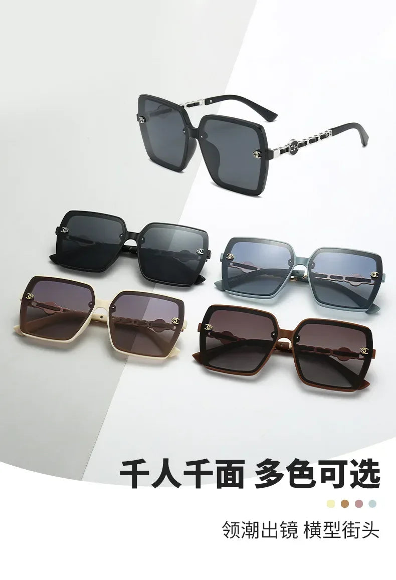 Chic Polarized Square Sunglasses for Women - Retro Floral Gradient Eyewear.