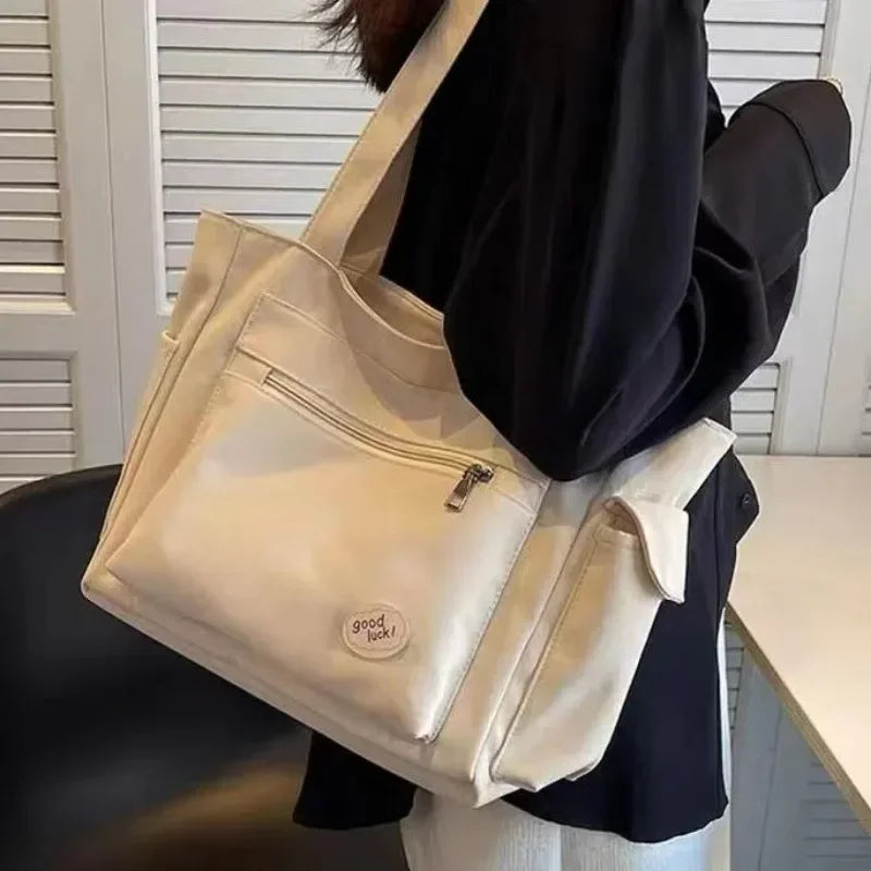 Women's Fashion Shoulder Bag Class Large Capacity Student Tote Bag 2024 New Canvas Commuter Handbag Women Bag.