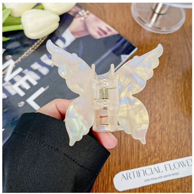 Chic French-Inspired Mermaid Butterfly Hair Claw Clip for Women - Stylish Imitation Vinegar Design.