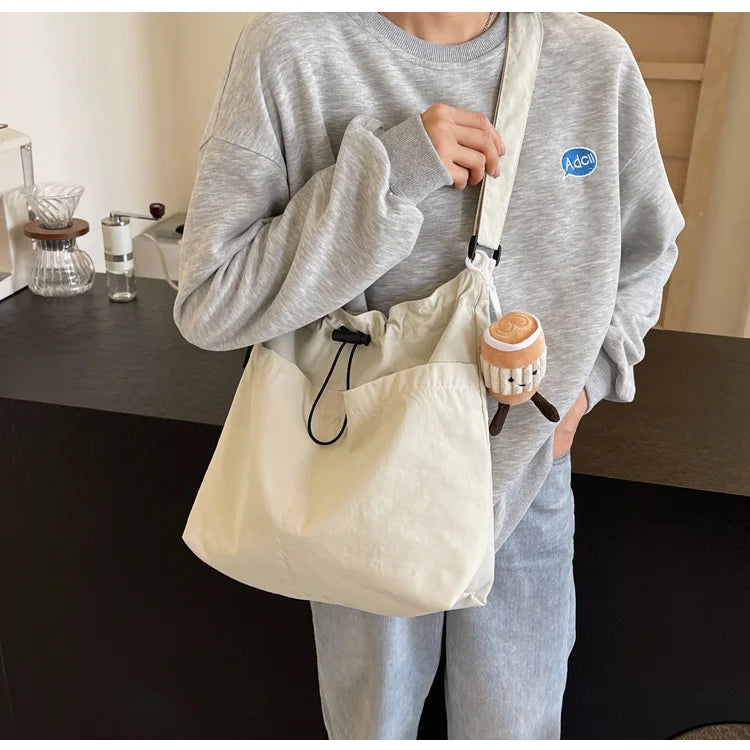 2024 New Nylon Shoulder Bag Fashionable Shrinkage Anti Wrinkle Crossbody Bag Lightweight Large Capacity Commuter Women Tote Bag